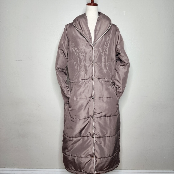 VTG 80's Denver Down Embroidered Western Style Full Length Down Jacket Size L - Picture 1 of 14
